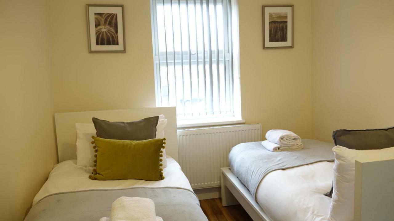 Heathrow Ensuite Rooms- Auto Check In London Ngoại thất bức ảnh